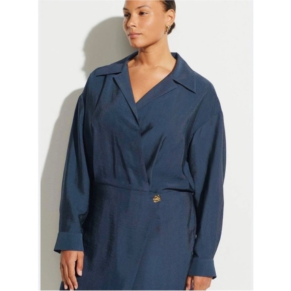 Vince long sleeve wrap dress in navy NWT - Picture 2 of 13